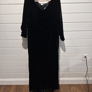 Black velvet  maxi dress